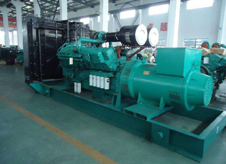 城阳800kw康明斯柴油发电机组